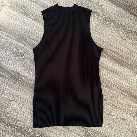 Cale Ribbed High Neck Sleeveless top - Picture 8 of 8